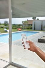 Télécommande Somfy Telis 16 RTS Pure - 16 Canaux avec Écran (Référence 1811079) – Image 4